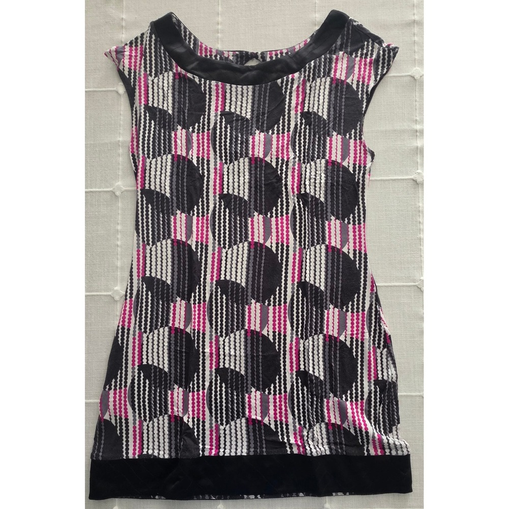 Express Geometric Print Tunic Top Pink Black White Keyhole Back Sleeveless